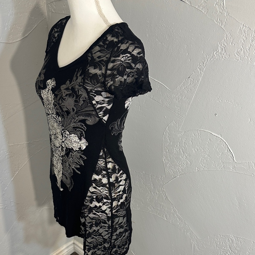 Vocal Black Top with White Lace Design - Picture 4 of 12